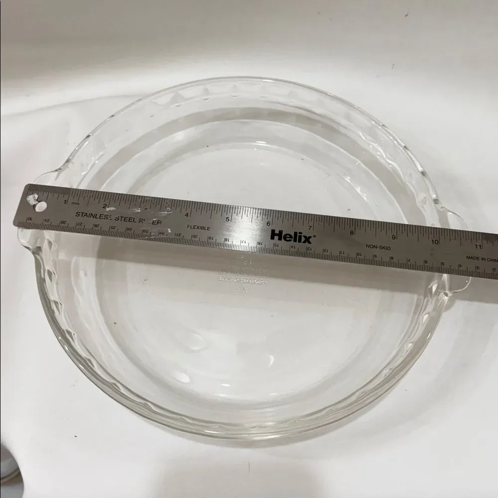 PYREX USA 229 Clear Glass Baking Dish 9 1/2 In 24 Cm 10 Ovenware Handles Fluted